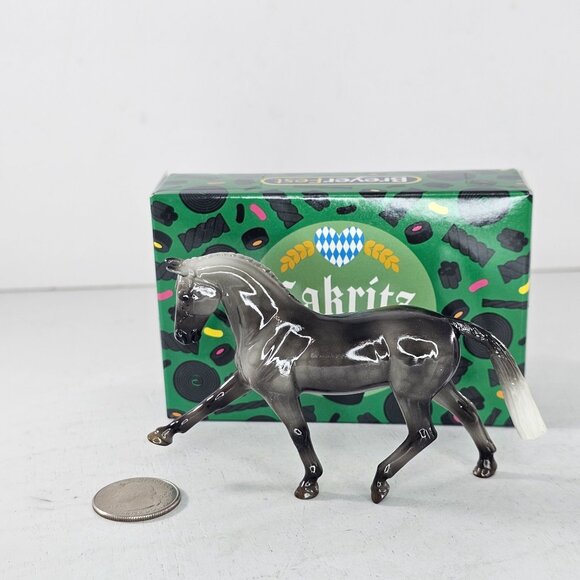 Breyerfest Lakritz 2022 Glossy Grey Hanoverian Stablemate Oktoberfest Treats Hor - Picture 2 of 8